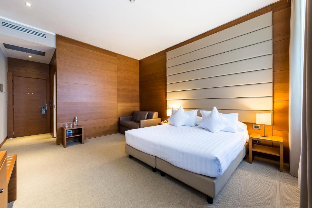 Occidental Aurelia Hotell Roma Eksteriør bilde