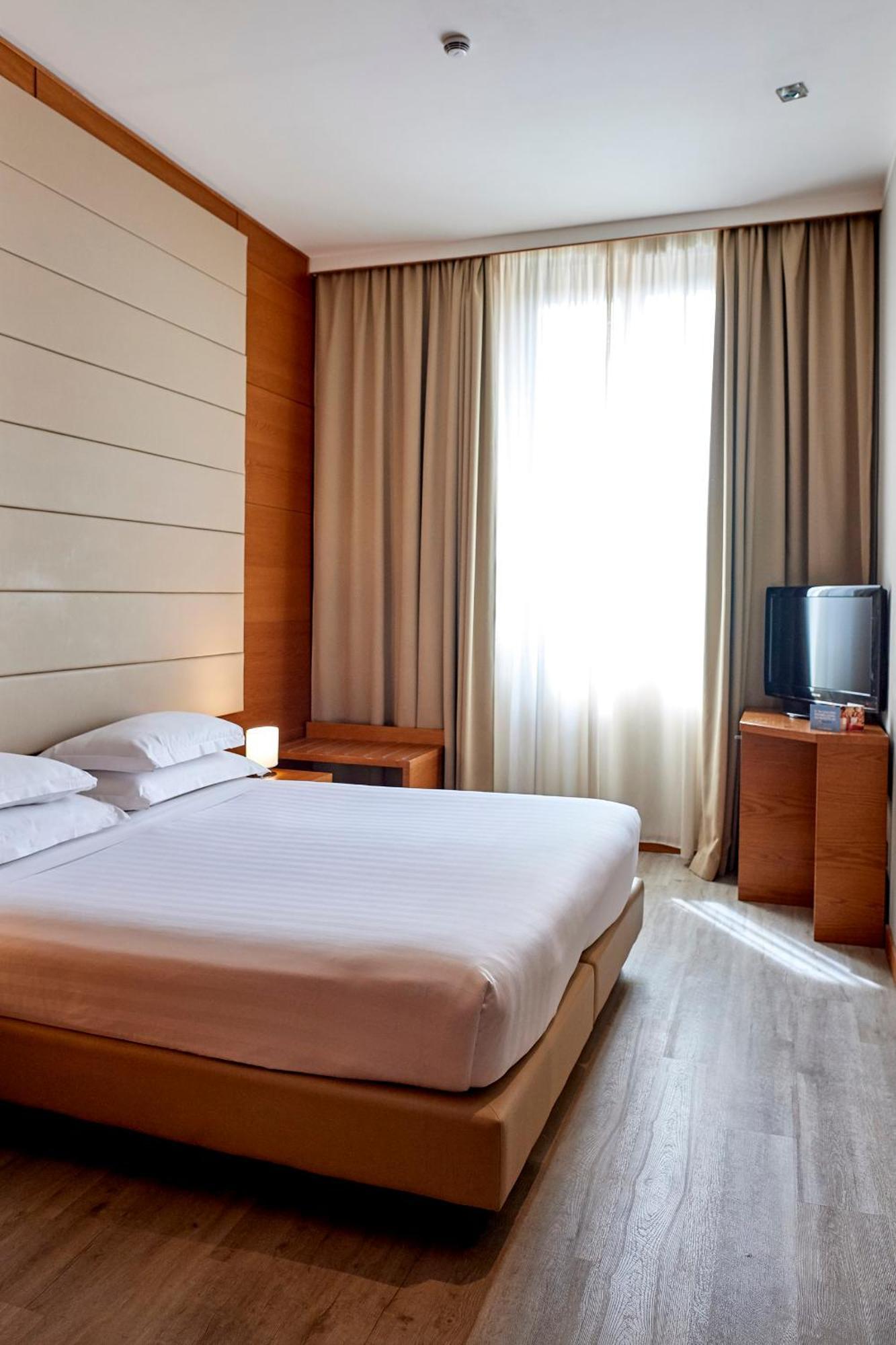 Occidental Aurelia Hotell Roma Eksteriør bilde